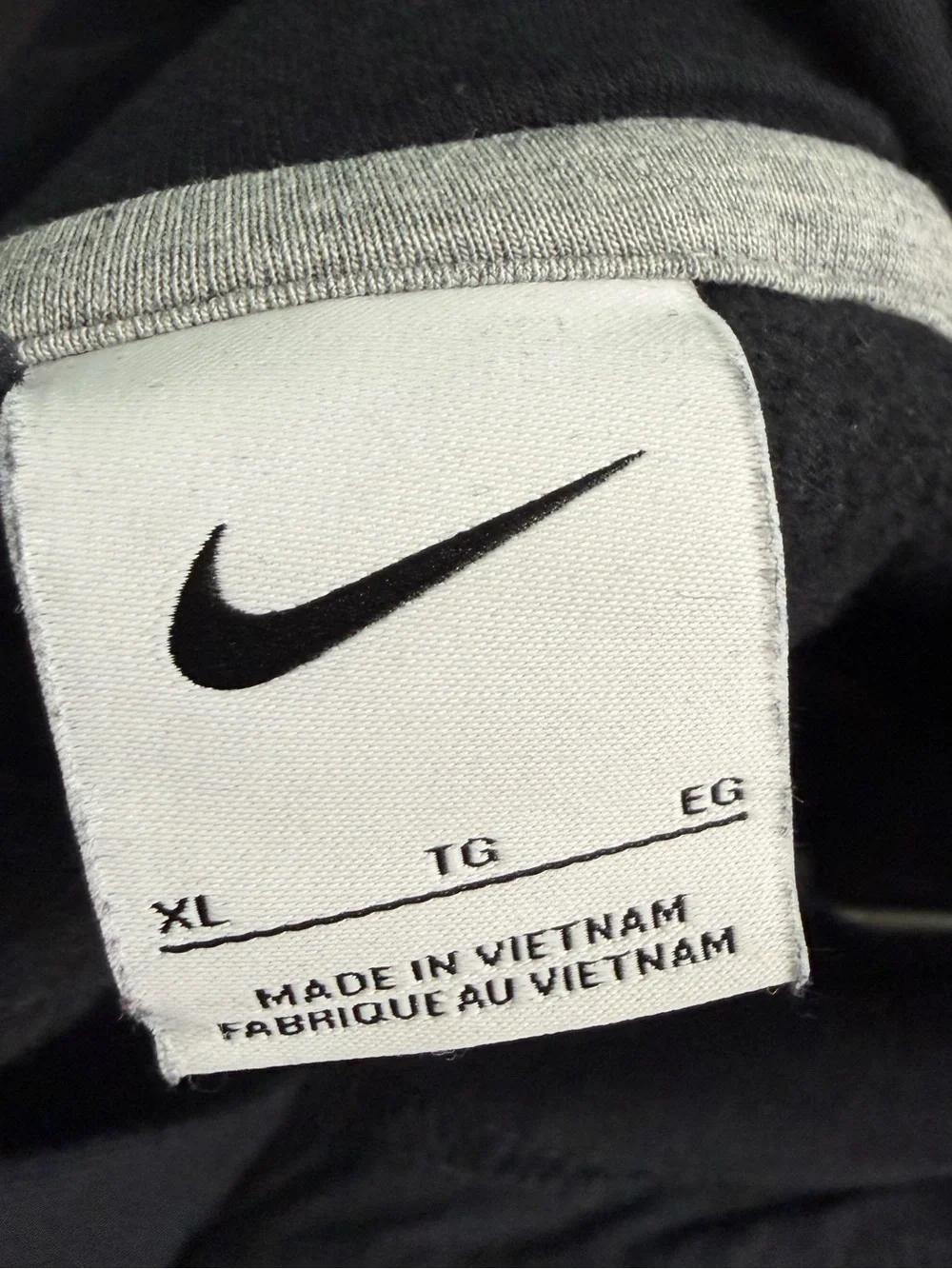 Nike kids pullover